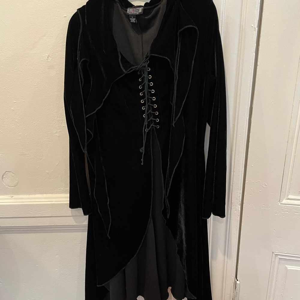 The Pyramid Collection Black Velvet Dress